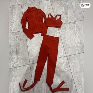 DEVON WINDSOR Three-Piece Set